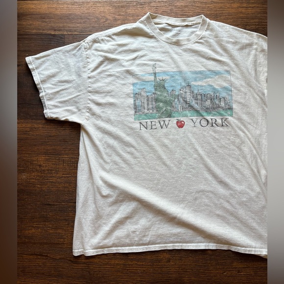 Women's Golden Hour T-Shirt White New York One Size Big Apple Liberty Oversized - Picture 4 of 10